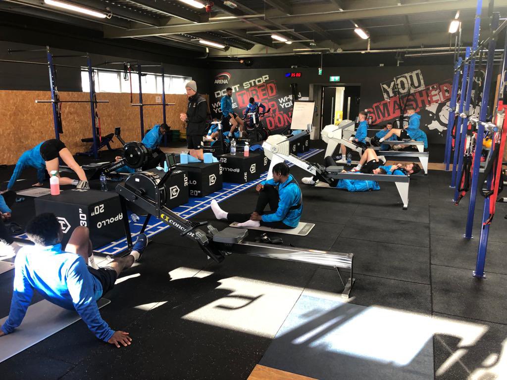 WaterfordFCie's tweet photo. PREP | The hard work continuing this morning in preparation for Friday’s FAI Cup semi final in Dalymount Park! A big thanks to our main shirt sponsor @ArenaWit for their continued support and superb facilities. #WaterfordFC https://t.co/mNXGDUK2Dz