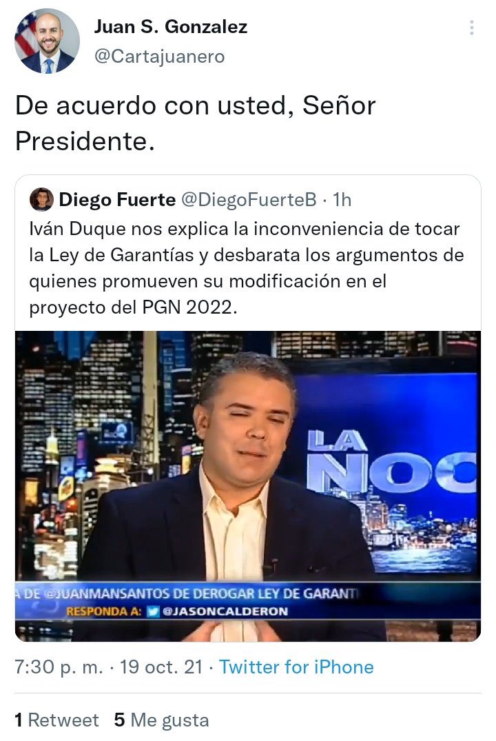 DanielSamperO's tweet photo. Así no lo van a recibir nunca en la Casa Blanca, Presidente Duque. https://t.co/6VreBBpWWS