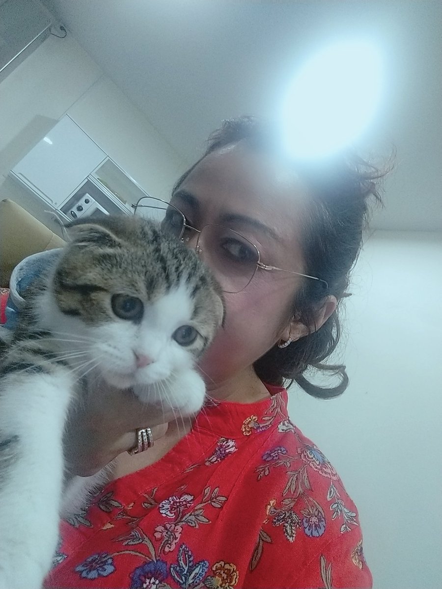 Poomdk2's tweet photo. ก็แค่เส้นบางๆระหว่างทางของเรา... https://t.co/xqnwLx3GtL