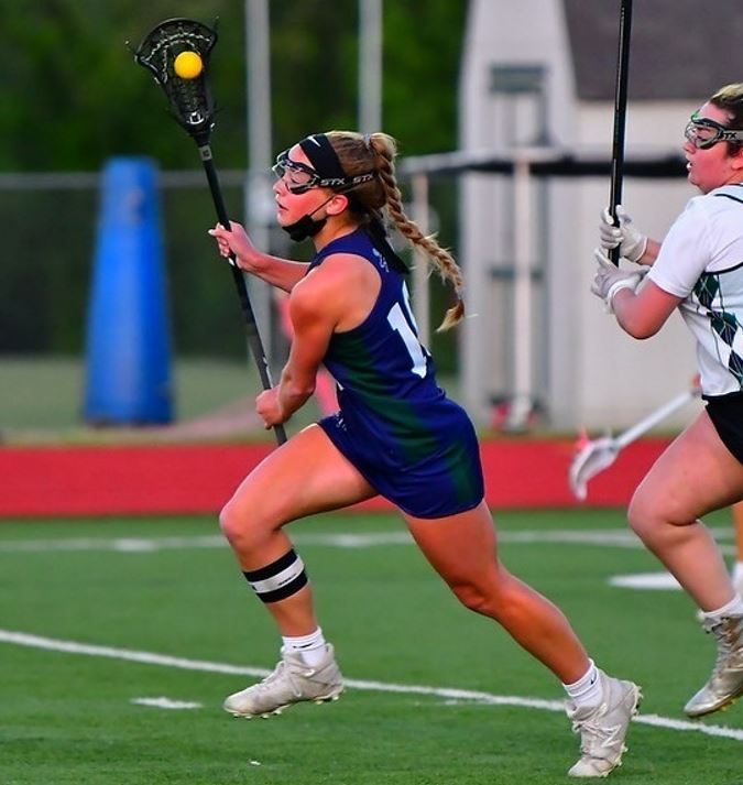 toplaxrecruits's tweet photo. Congrats to Mady Cheney of Texas Play Hard @TexasPlayhard + McNeil High School | TX 2022 | Mid, Draw on committing to Radford University, Women's D1 @radfordwlax #RULAX @ConnectLAX https://t.co/PPYhNQXrSr