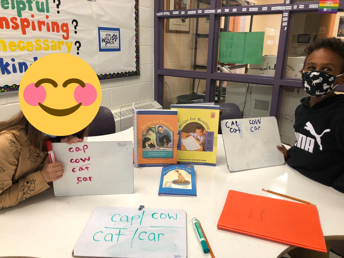 MrsLMariani's tweet photo. Trying to Bridge the Gap here @ThomasMoreOCSB with our awesome Literacy Intervention programs!! @OttCatholicSB @christina_cola #RecipeforReading https://t.co/m8GFd1TY1k