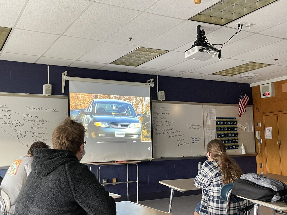 LArpinoTEACH's tweet photo. Learning about the risks of reckless driving and will be researching CT’s laws for driving & driving under the influence #health #healtheducation #risktaking #drivinglaws #highschoolhealth #riskbehavior #healtheducationmatters https://t.co/5PgPxhJQZ9