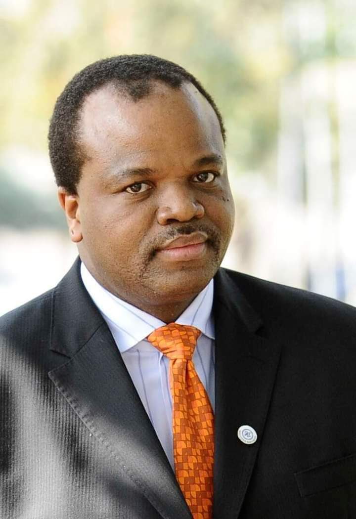 STOP KILLING YOUR PEOPLE!!!  #EswatiniProtests