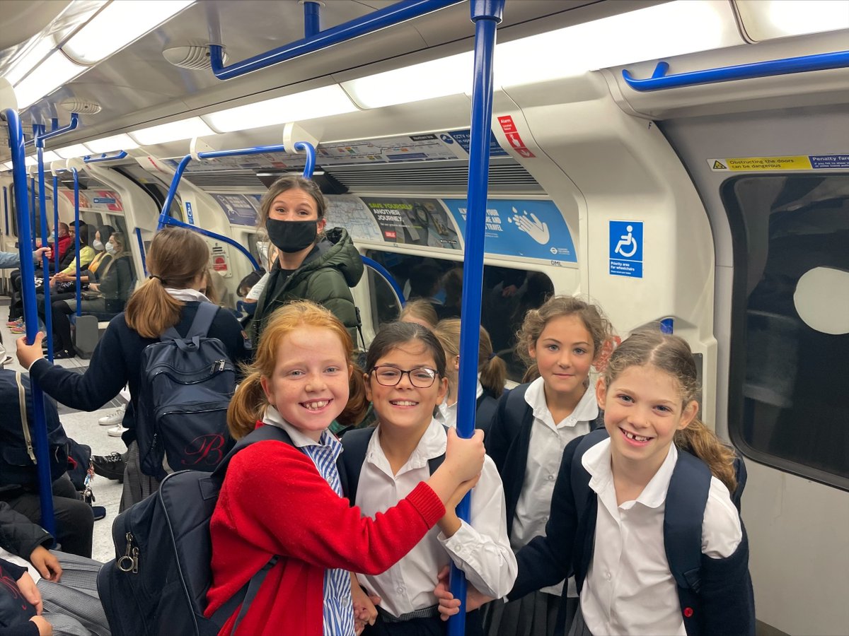 NWSbh_Trips's tweet photo. The #NWSbhClass5 enjoyed their trip to the @DesignMuseum today. The wore sneakers with their uniform to visit the temporary exhibition 'Sneakers Unboxed: Street to Studio'. #NWSbhTrips #NWSbhUS https://t.co/5OvNxmd5kj