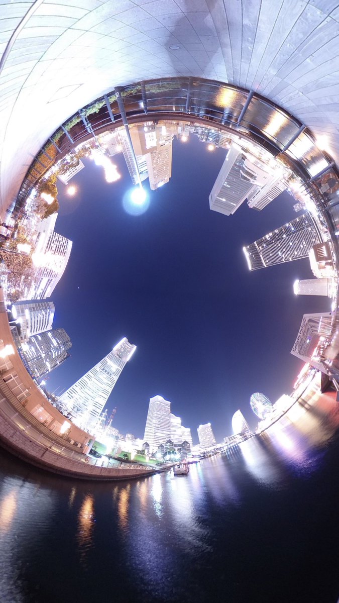 YusukeGoto_'s tweet photo. 手持ちHDRを知らなかったから白飛びした横浜

#VR #VRカメラ #THETA #THETA360 #360 #360camera #360photo #360view #ricohtheta #littleplanet #photo360 #tinyearth360 #tinyplanetbuff #360photography #photosphere #nature #photographer #Landscape #风景 #Panorama https://t.co/352EMH8j1m