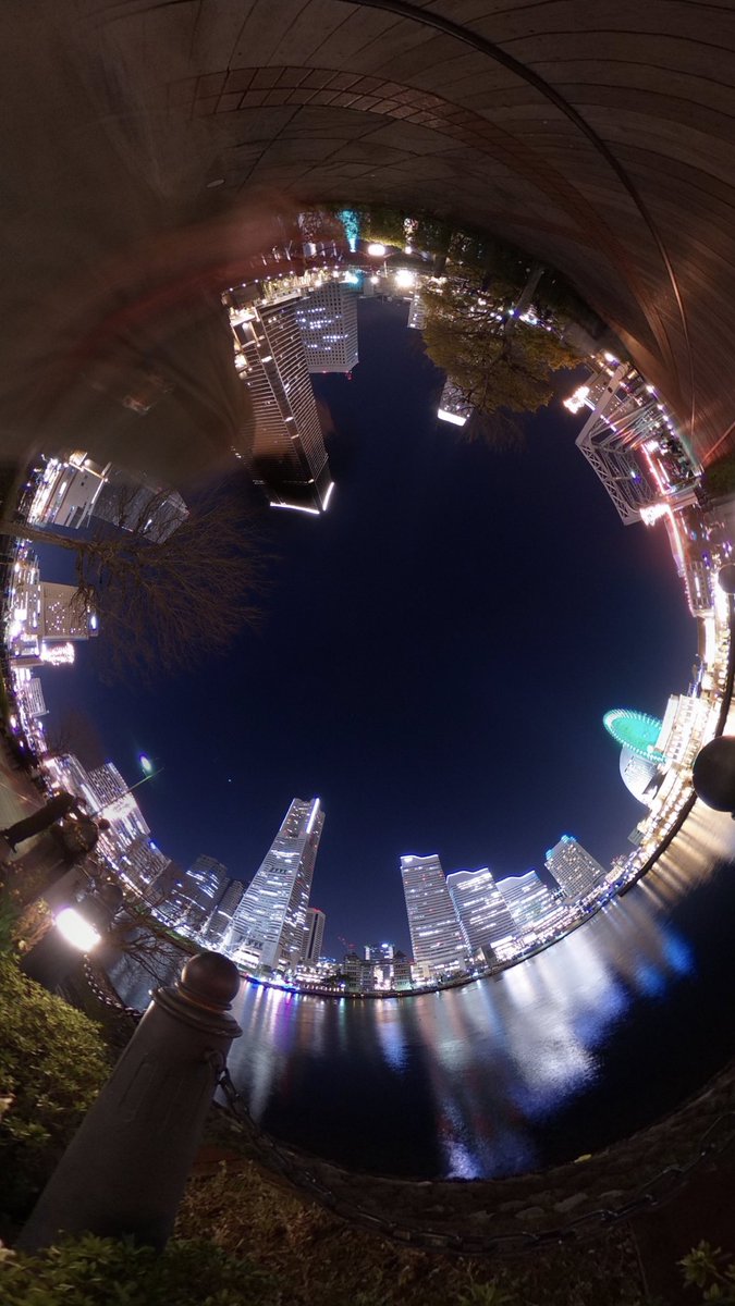 YusukeGoto_'s tweet photo. 手持ちHDRを知らなかったから白飛びした横浜

#VR #VRカメラ #THETA #THETA360 #360 #360camera #360photo #360view #ricohtheta #littleplanet #photo360 #tinyearth360 #tinyplanetbuff #360photography #photosphere #nature #photographer #Landscape #风景 #Panorama https://t.co/352EMH8j1m