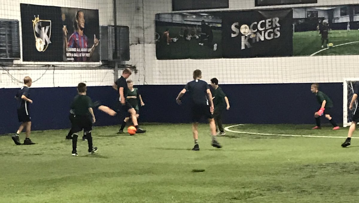 Thank you to <a href="/SchoolOakfield/">Oakfield Community School</a> for welcoming <a href="/PhoenixHousePRU/">PhoenixHouse</a> for such a great afternoon with our KS3 in a football fixture. 

Excellent #Respect shown by both teams who supported one another for the full duration of the games. 

We look forward to the return fixture 😁