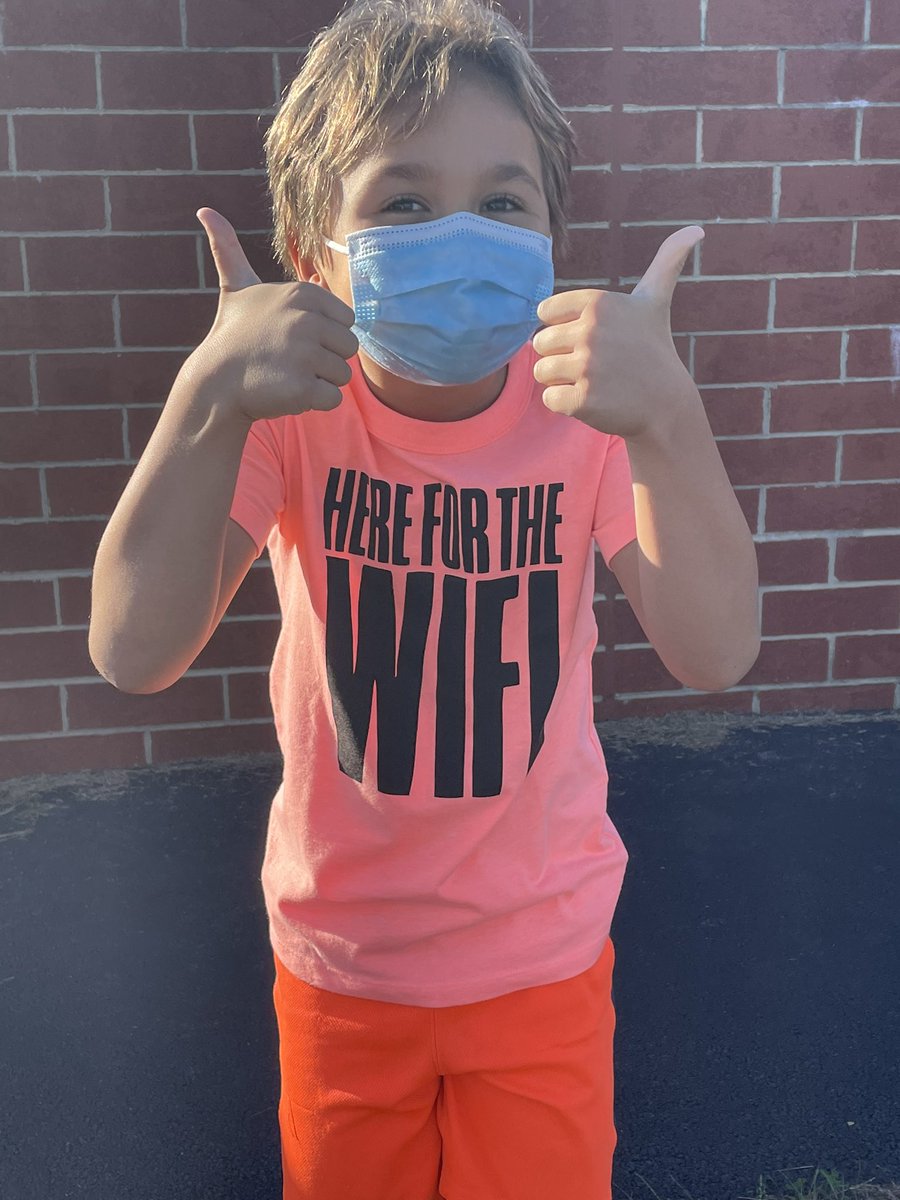 🧡 Orange for kindness 🧡<a href="/RLC_Coyotes/">Rosa Lee Carter ES</a> <a href="/RLCPrincipal/">Diane Insari</a>