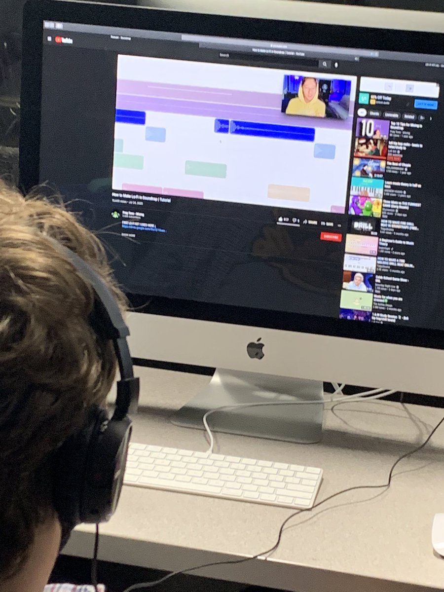 MrsKaseySmith's tweet photo. Thereβs nothing better than seeing your students flourishing in all things #Multi1 #WarriorWay https://t.co/46ImN6S7z3