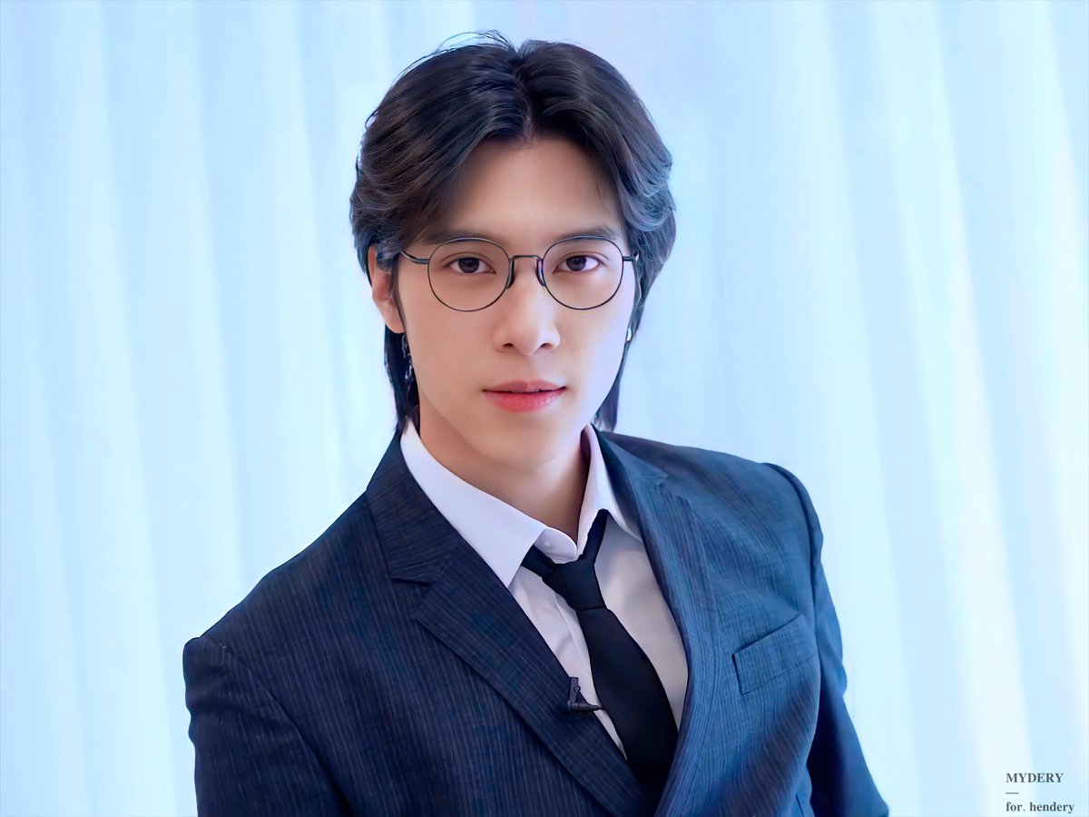 [WayV-ariety] 🏫(Un)official Cantonese Class with 🦄Teacher HENDERY | #Trailer 🤍

#HENDERY #黄冠亨 #헨드리 #WayV #WeiShenV #威神V