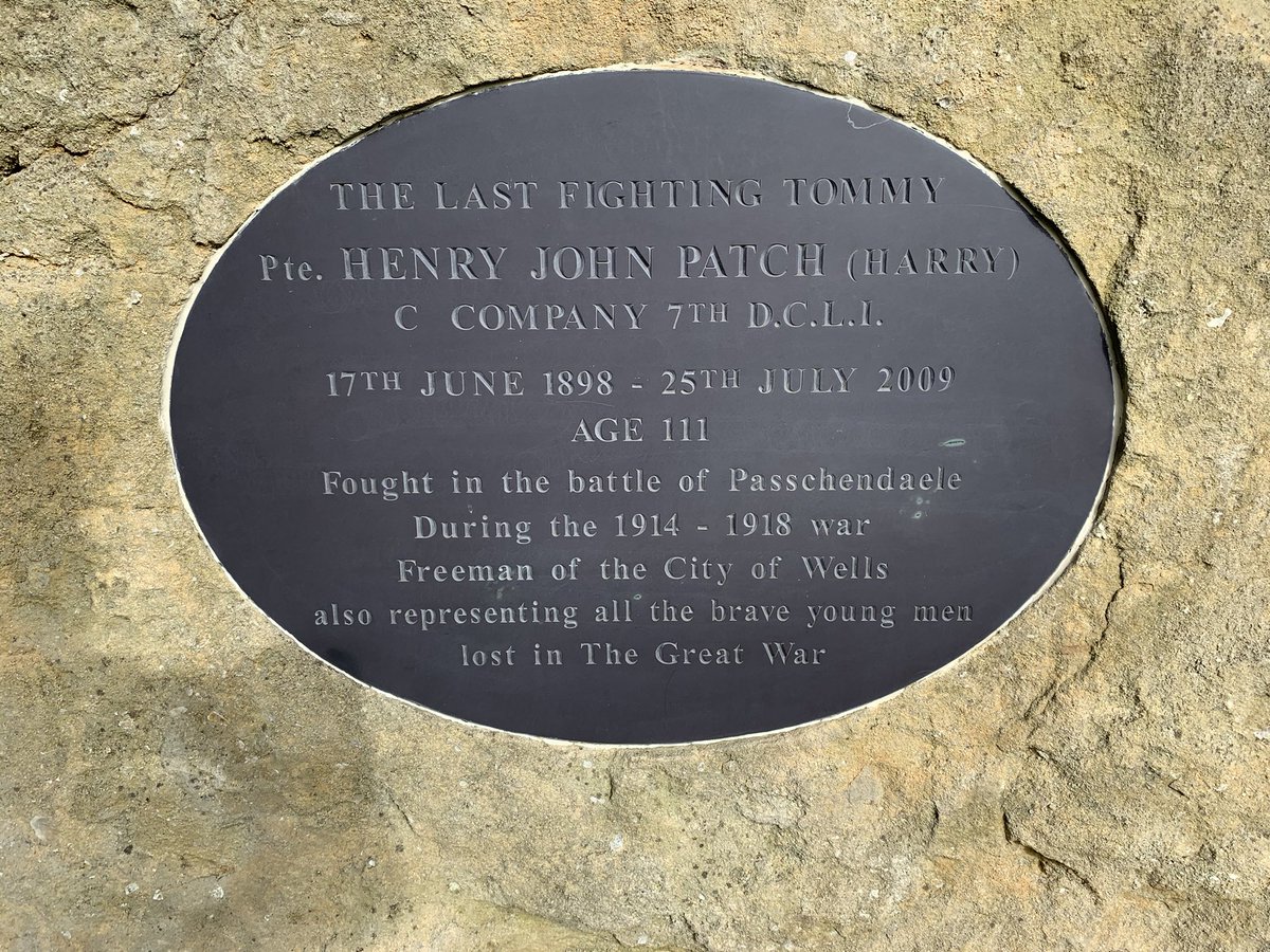 wtbattlefields's tweet photo. In #Wells so thought I’d pay my respects to #HarryPatch, the last fighting Tommy. Fond memories of sitting next to him as a newbie at Somerset @TheWFA before he became known as a rock star veteran. The talk was on The Battle of Passchendaele and Harry was great in the Q&A. https://t.co/zq4q83K6Jy