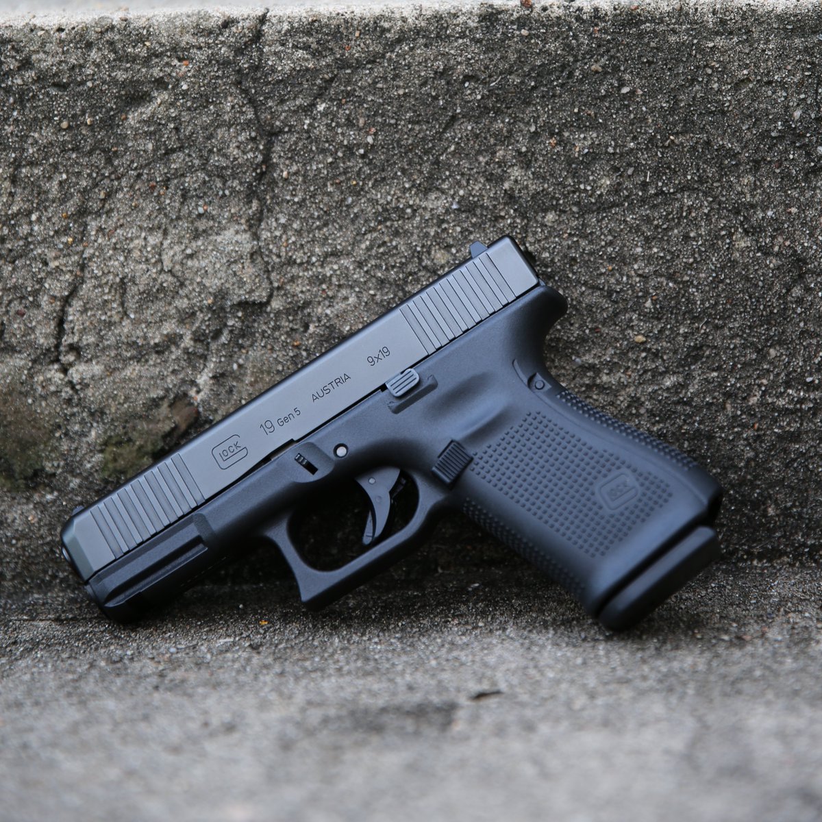 Ya tienes tu GLOCK?
WhatsApp 6378-1740