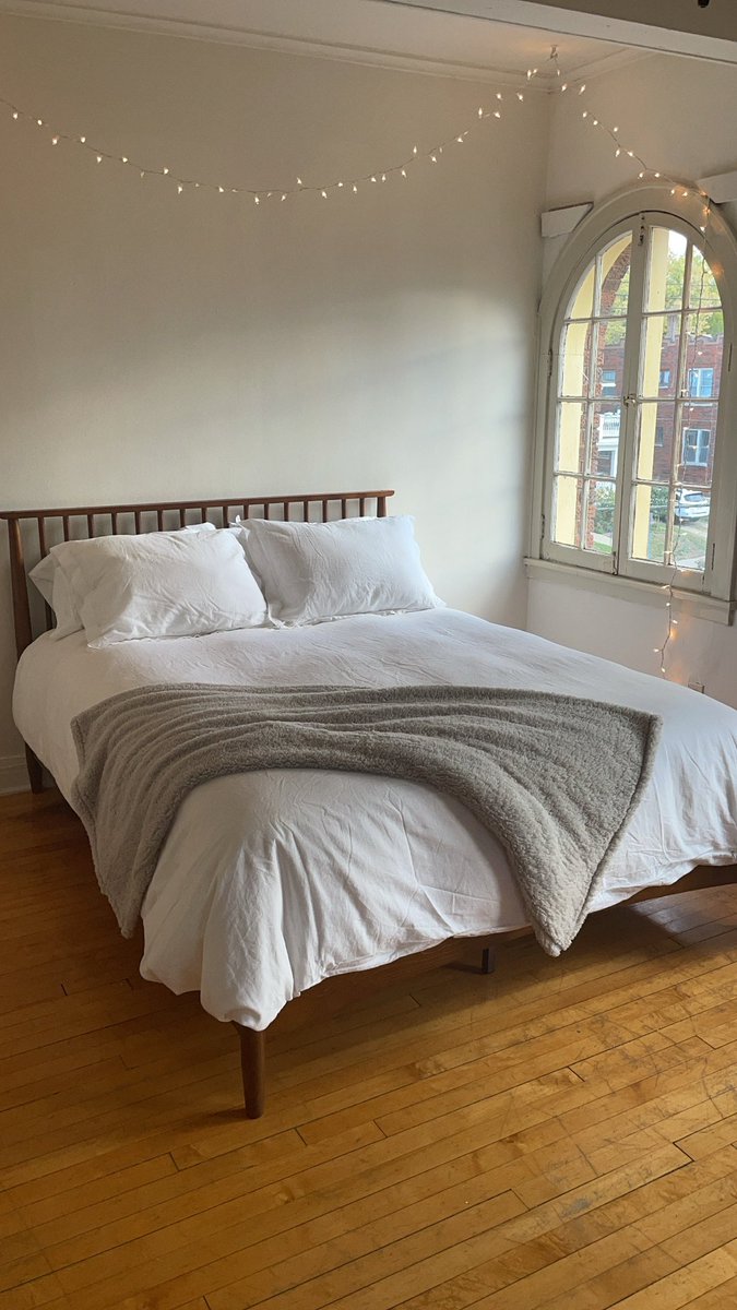 Thank you <a href="/zinusUSA/">Zinus</a> for making my bedroom dreams come true 🤩 #feeltheharmony