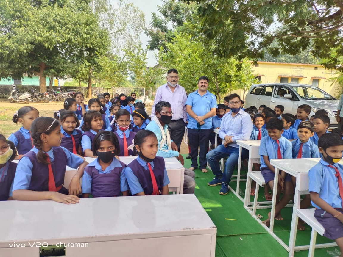 LtdSeedworks's tweet photo. Children aren’t just our future. They are our present!!
At SeedWorks we are committed to protecting children rights, education, and health. SeedWorks Supply Chain team had an amazing interaction with school children and their parents at Piprod, Chhattisgarh. https://t.co/9rv7XBb4KX