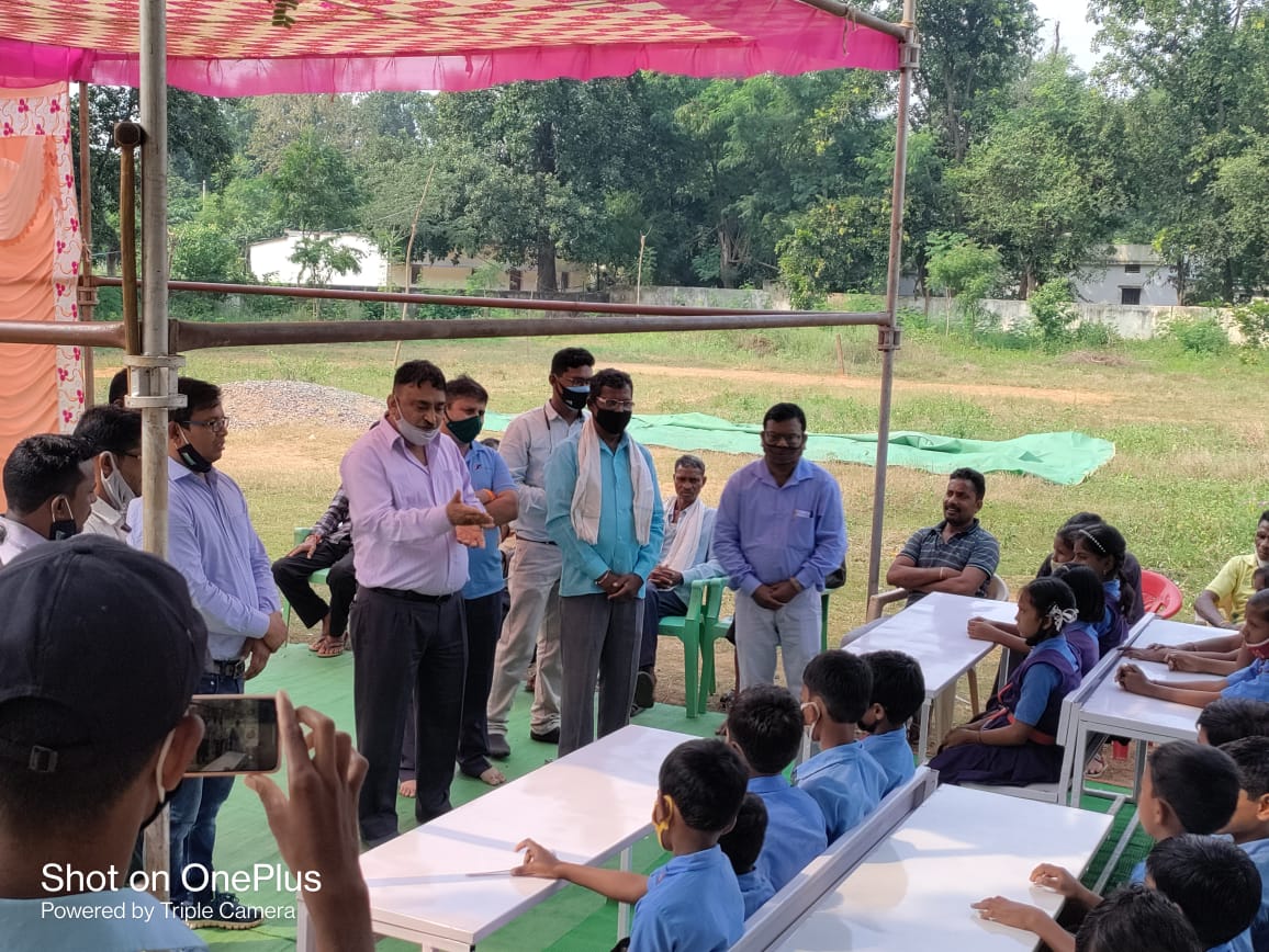 Children aren’t just our future. They are our present!!
At SeedWorks we are committed to protecting children rights, education, and health. SeedWorks Supply Chain team had an amazing interaction with school children and their parents at Piprod, Chhattisgarh.
