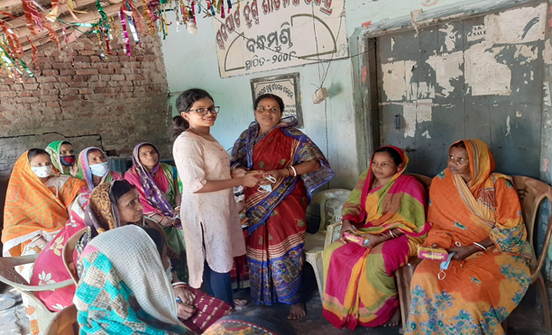 LtdSeedworks's tweet photo. This International Day of Rural Women, under the theme " Rural women cultivating good for all". Let's recognize the work of these heroines in the food systems of the world and let's claim rural areas with equal opportunities for all
#SeedWorks #seedthatworks #givingbacktosiciety https://t.co/2spqVKkHSN