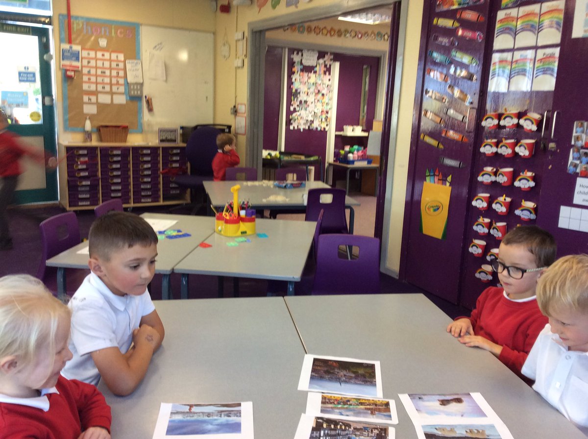 SteadLianne's tweet image. This afternoon we have been sorting countries and their environment #eyfsUTW #eyfsCL @_MrsBG @stjs_staveley