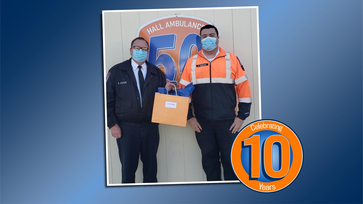 HallAmbulance's tweet photo. Let's hear it for Paramedic Field Supervisor Scott Morgan on celebrating 10-years with Hall Ambulance!
#CareCompassionCommunity #MakingMyDifference #EMSCareersThriveHere https://t.co/ksLPArJUIB
