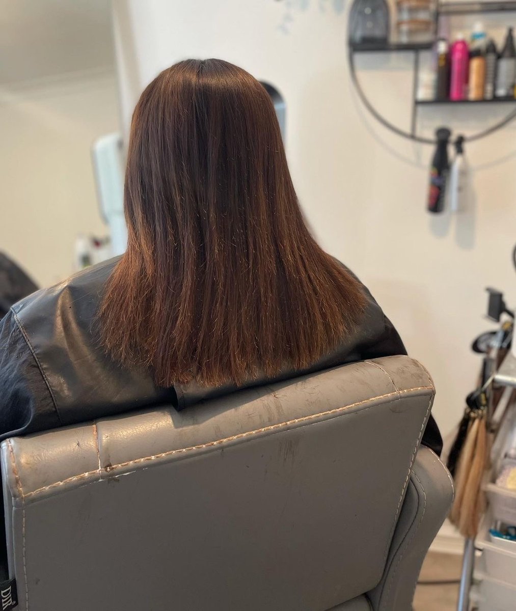zenluxuryhair's tweet photo. Them tones 😍🍫

Posted @withregram • @hairbypls -𝒯𝒶𝓅𝑒𝓈-
.
.
.
.
#balayage #balayagehair #brunnette #brunnettebalayage #tapes #tapeextensions #tapehairextensions #haor #haireextensions #hairextensionspecialist #gold #golden #goldenblonde #warmbrown https://t.co/2ulgbB1yQD