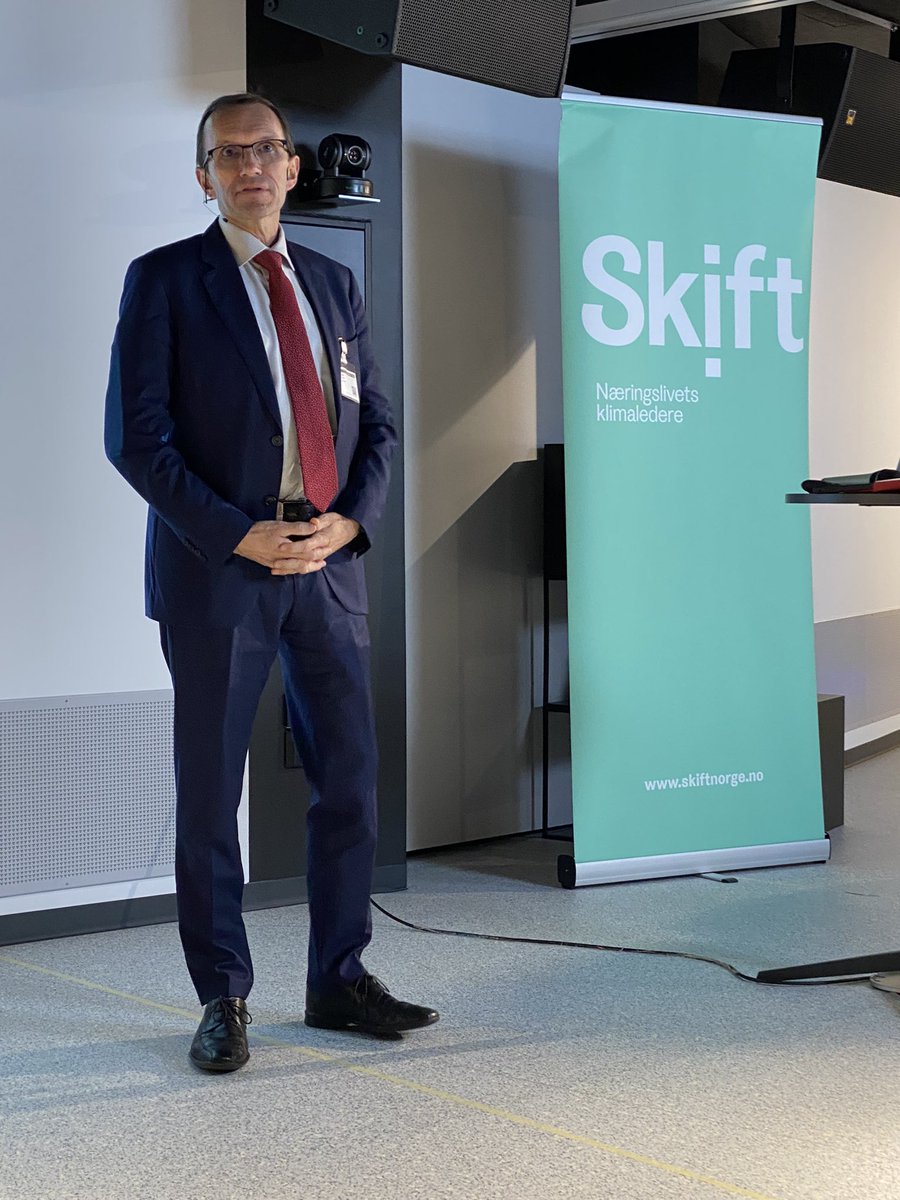 På medlemsmøte i #Skift (Næringslivets klimaledere), og topp at <a href="/EspenBarthEide/">Espen Barth Eide</a> velger nettopp Skift som sitt første eksterne møte i rollen som Klimaminister. <a href="/skift_norge/">Skift – Business Climate Leaders</a> <a href="/norgesgruppen/">NorgesGruppen</a>