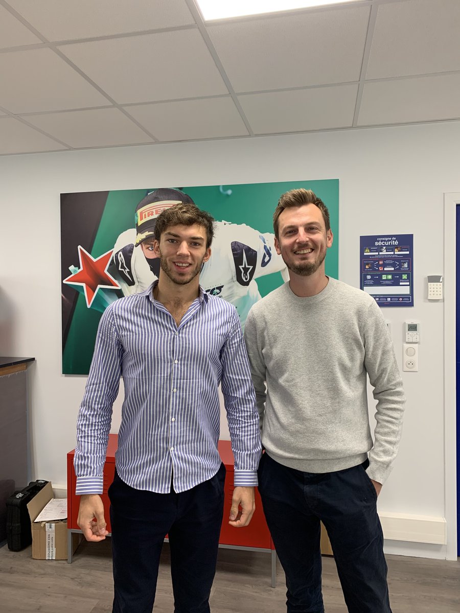 Super content de travailler pour <a href="/PierreGASLY/">PIERRE GASLY 🇫🇷</a> ! Découvrez prochainement tous les produits pour les fans du pilote de #F1