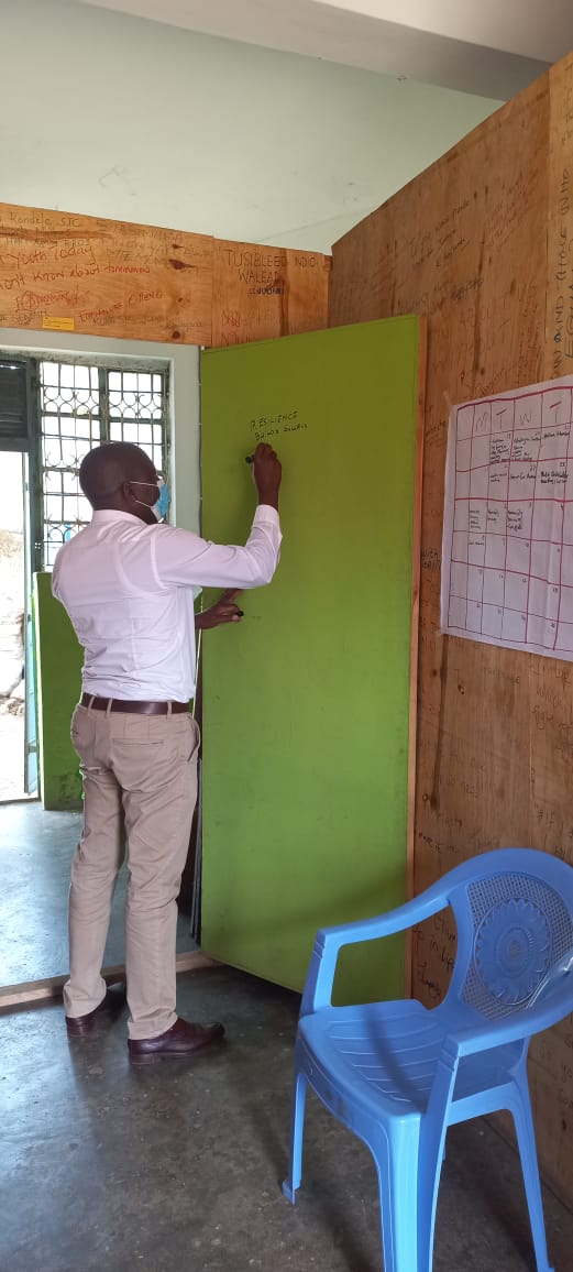 Honored to host <a href="/ForumCiv/">ForumCiv</a>HubESA Regional Manager <a href="/JacksonObare2/">Jackson Obare</a> &amp; Programs Manager <a href="/CateKhamali/">Catherine Khamali</a> yesterday at our <a href="/KondeleJustice/">Kondele Community Social Justice Centre</a> in Nyawita.@ForumCiv are our greatest allies who not only support our activities but also actively participated in them. We appreciate the partnership.