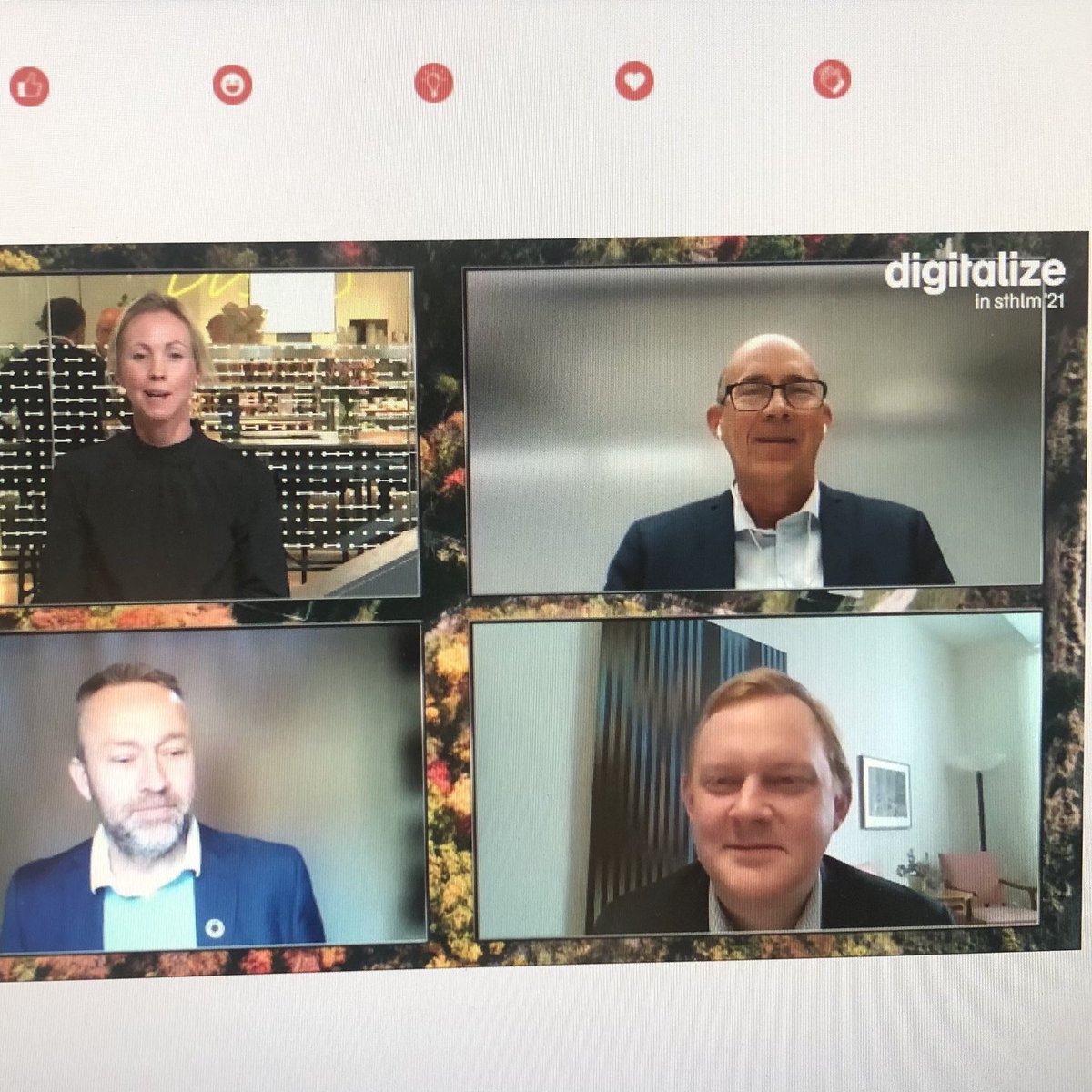 dig_futures's tweet photo. ⁦@TeliaSverige⁩ with ⁦@elinallison78⁩, ⁦@matsaxelsson⁩, ⁦@Carl_Stahle⁩ and ⁦@denniswedin⁩ - great panel on how technology can help transform public housing at #digitalizeinstockholm https://t.co/IAapDEiOgk