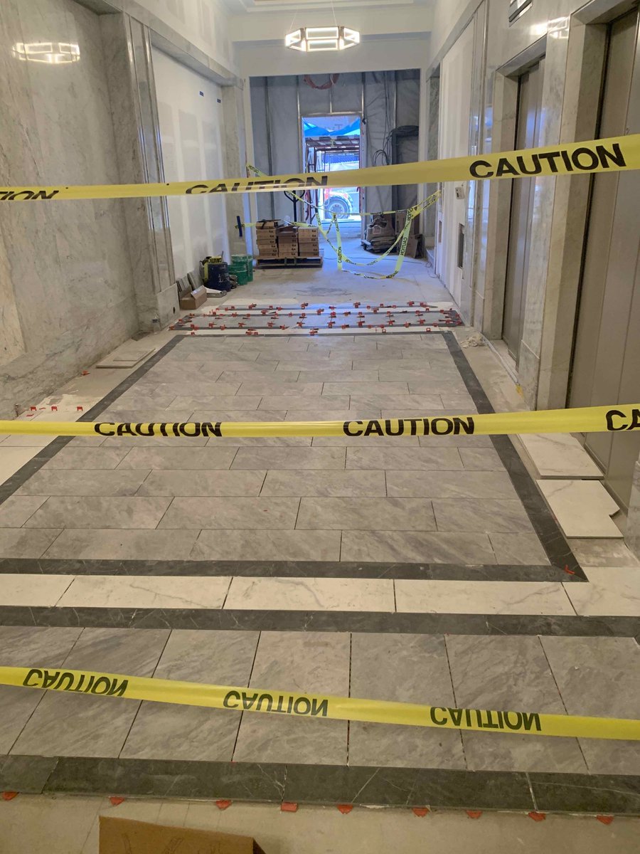 CCI_Contractors's tweet photo. Inside look at the restored #historic marble walls and new tile flooring getting installed in main lobby at 75 Public Square North #Cleveland #Apartments #HistoricRenovation #AdaptiveRuse #MultiFamilyConstruction https://t.co/AYqF4gWslY https://t.co/dVCAOPHhY0