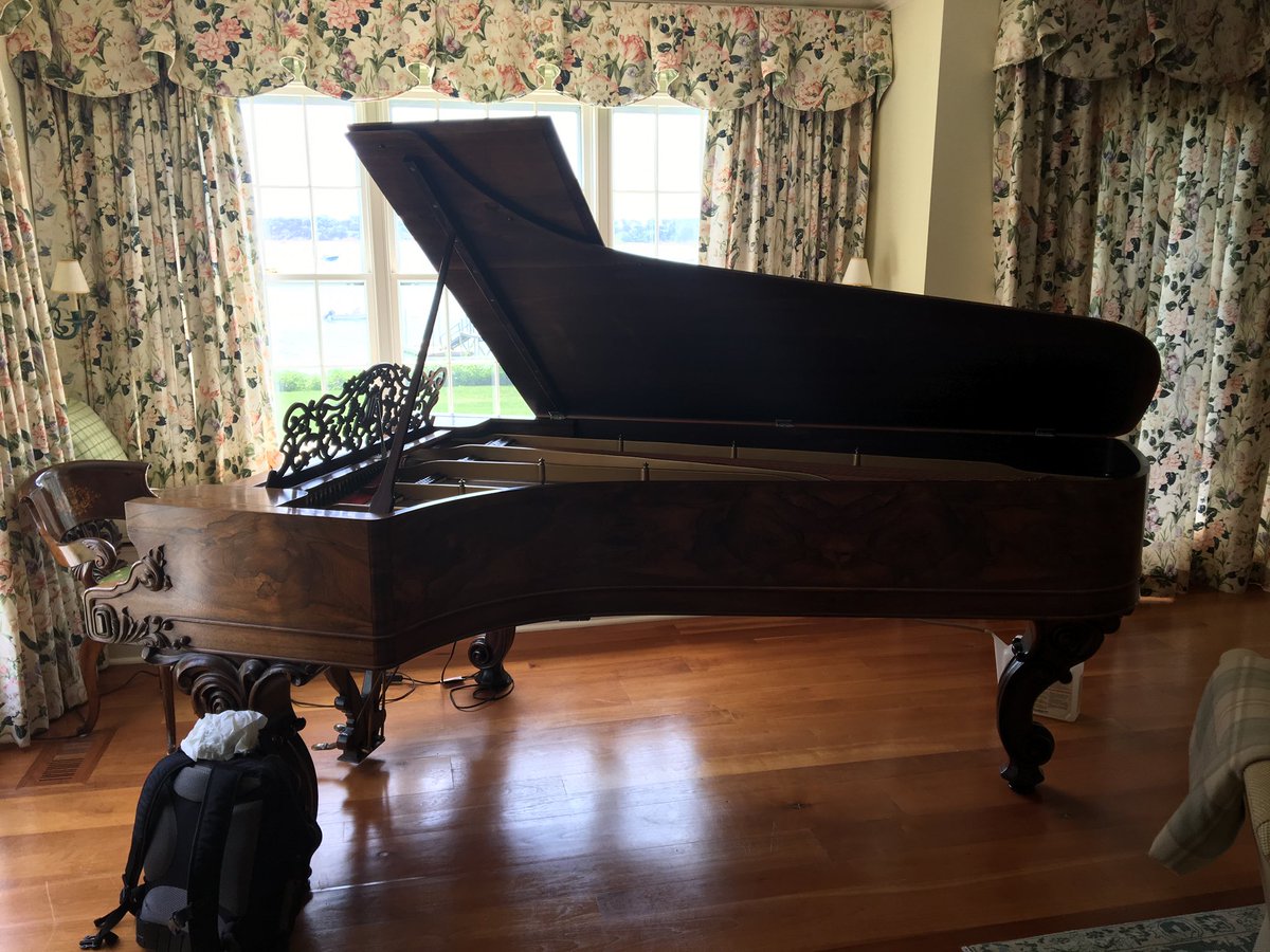 Brokenvegetable's tweet photo. My office this morning.
I am never ever not working!
#Stamina #PianoTuning #Piano #PianoTechnician #3Jobs #NeverNotWorking https://t.co/OAhBMi5MG9