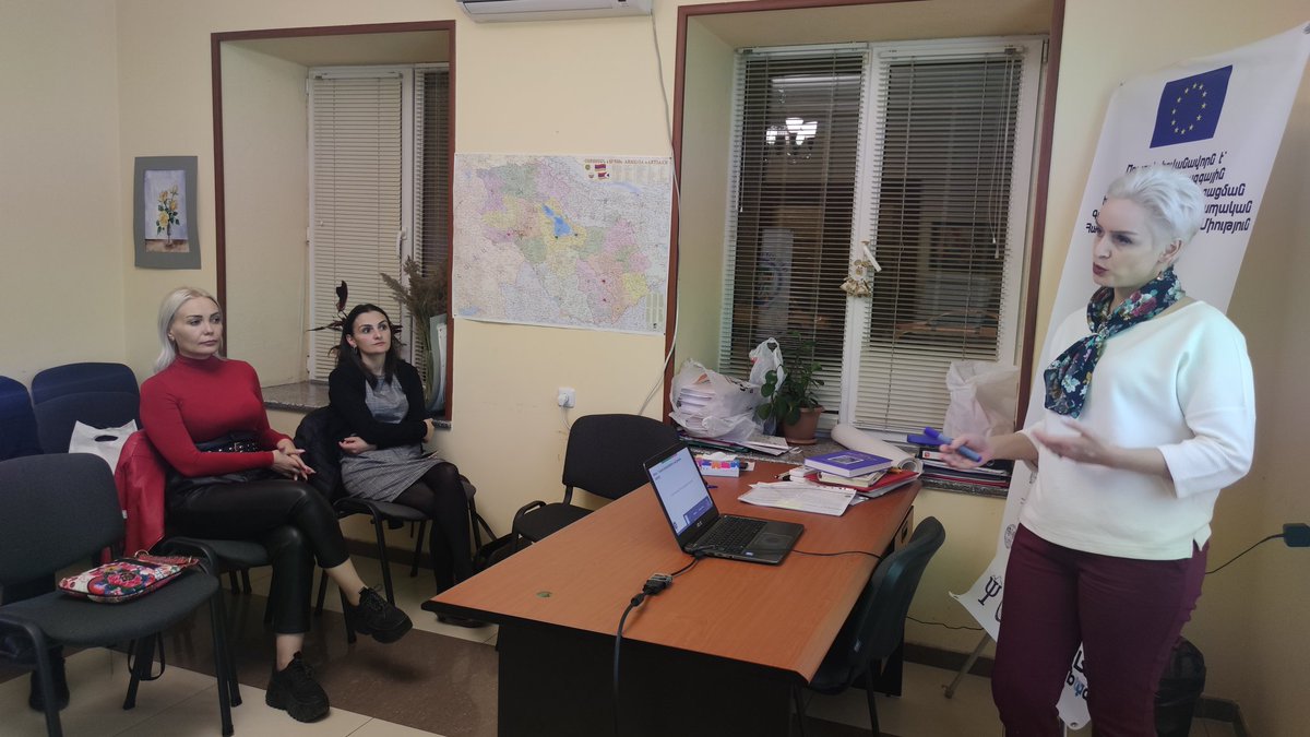 Day 1, 17/10/21
Training on QR principles for clinical psychologists. Discussing human rights for all.👍Mixed formate/security measures😉
 #UNDHR, #CRPD, #WHOQR
#qragile #qualityrightsarmenia
<a href="/ArmeniaRights/">QualityRights Armenia</a> <a href="/QRGhana/">QualityRights Ghana</a> <a href="/QRagile/">QualityRights_agile</a> @Itay <a href="/QRSardinia/">QRSardinia</a> <a href="/QRLebanon/">QRLebanon</a> <a href="/m_f_moro/">Maria Francesca Moro</a> <a href="/MichelleFunk3/">Michelle Funk</a>