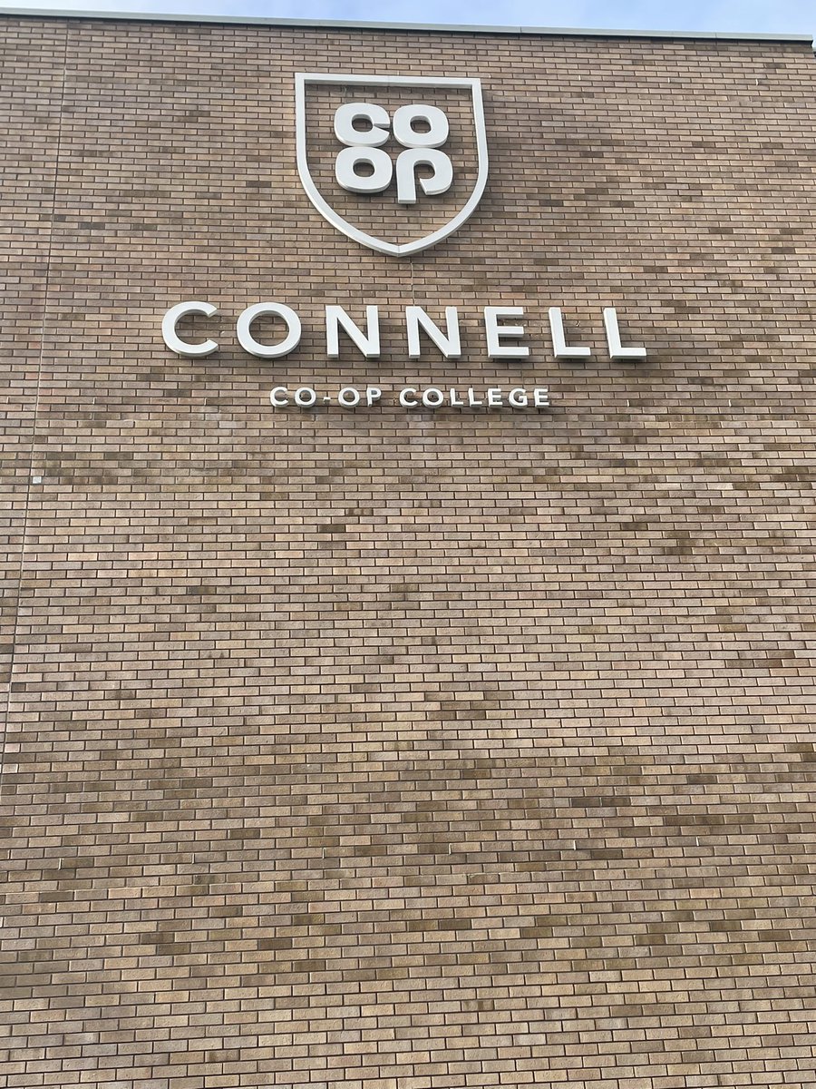 KarimWest_UA92's tweet photo. Loved being at @ConnellCollege careers fair today. I had some really positive conversations today, and seeing the excitement from the students as I explained how deliberately different things are at @UA92MCR reminded me why I love my job! 👌🏾
#connellcareers #UA92 #MakeItForReal https://t.co/Uze0ZB0xan