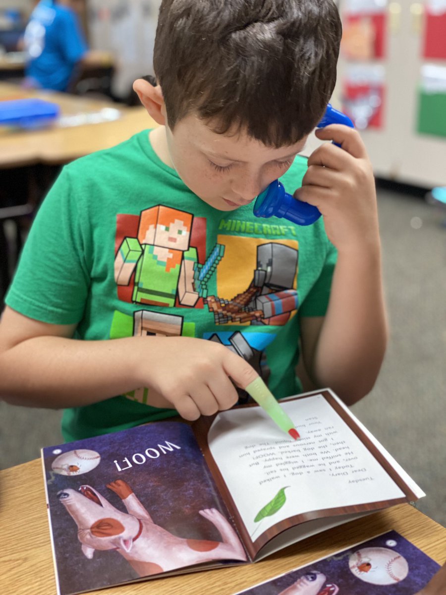 Added a fun little reading tool to our guided reading groups today! Can you see it? 😜🧙🏻‍♀️ #growingtogether <a href="/HumbleISD_HHE/">Hidden Hollow Elementary</a>