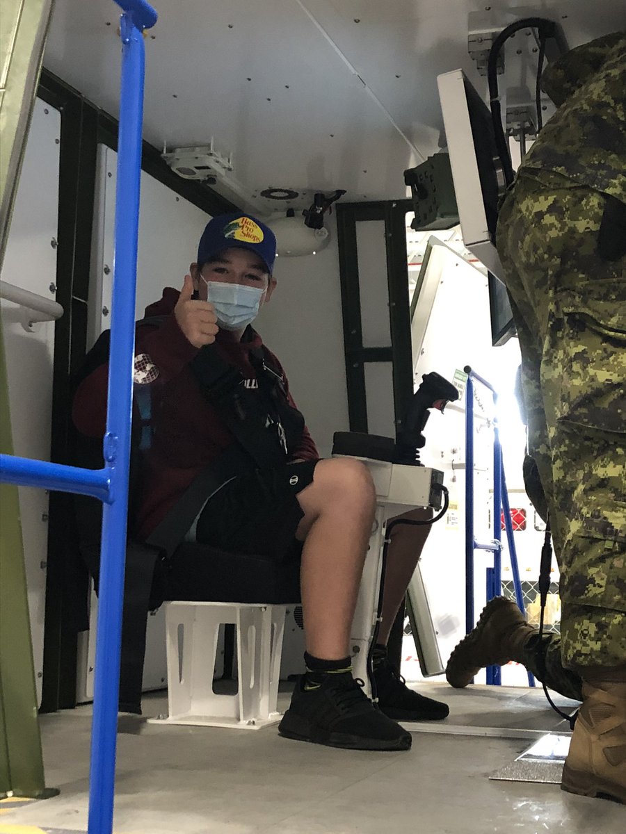 SHS_O2Crew's tweet image. #Simulators. This event for @SHS_Kingfishers just #levelledup. Thank you, @CFOperations @CanadianArmy #antiroll #recruitment #teamworkWednesday @HRCE_NS @HRCECBL