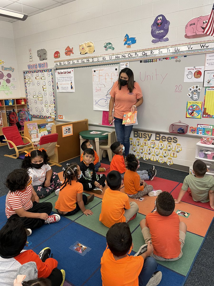 esoto101's tweet image. This Pre-K class is standing up against bullying! Our morning consisted of reading the book, “Llama Llama and the Bully Goat, having discussions on how to be a good friend, and signing our name promising to not be a bully!🧡#CCSUnity @VirginiaCrossEl