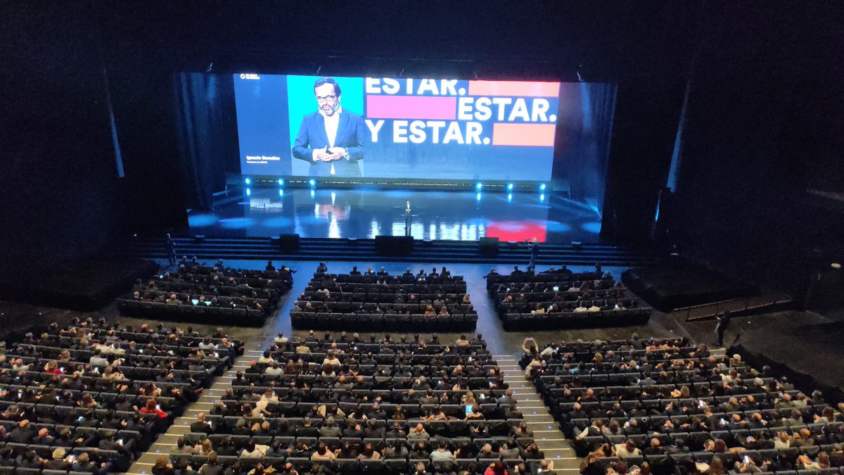 Qué alegría retomar los congresos del sector y volver a compartir experiencias y batallitas con compañeros, clientes y amigos. Me encanta AECOC!!!!
#Volver #ConAecoc