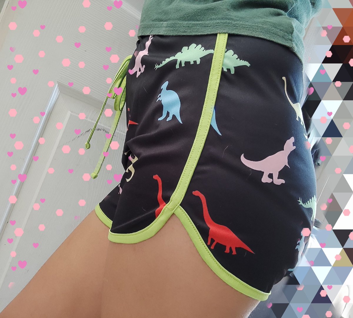 SlavichVane's tweet photo. Nos ponemos prehistóricos?🤭 😁🦕🦖 https://t.co/YVgnsQJmVH