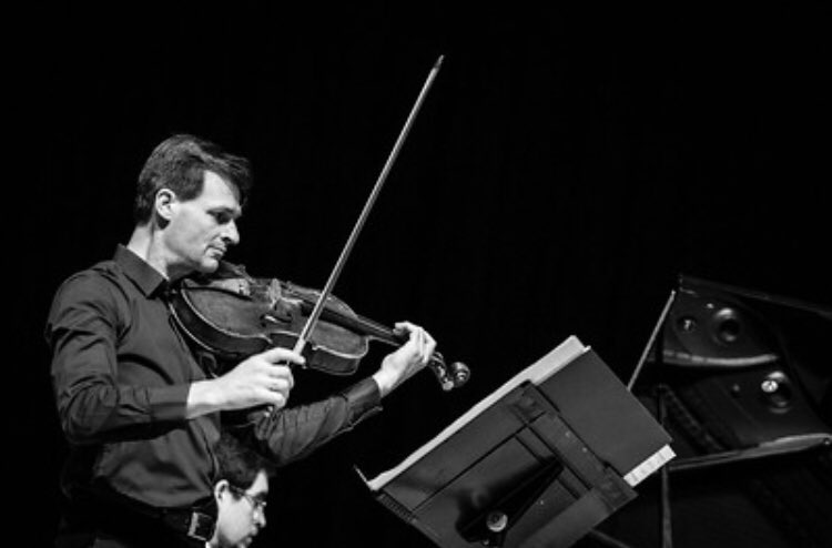 Just released photo by Forestt LaFave from our <a href="/EarTaxiFestival/">Ear Taxi Festival</a> world premiere performance of “Contrapose” by #composer <a href="/OsnatNetzer/">Osnat Netzer</a>. With pianist <a href="/MDelfinMusic/">Michael Delfin</a>. #newmusic #viola #piano