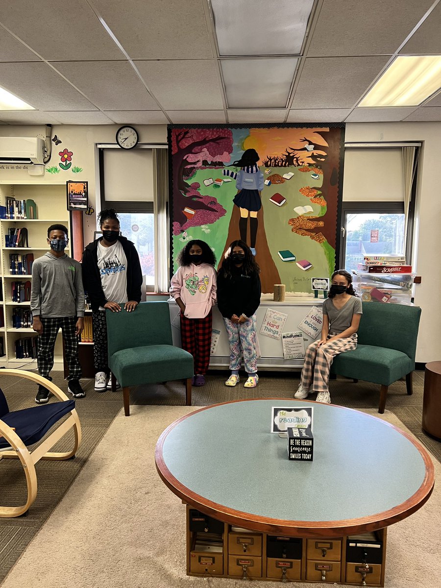 BSMSLibrary's tweet image. Pj day at the MS! @BayShoreSchools @BayShoreMSLrnrs #dreamleadachieve