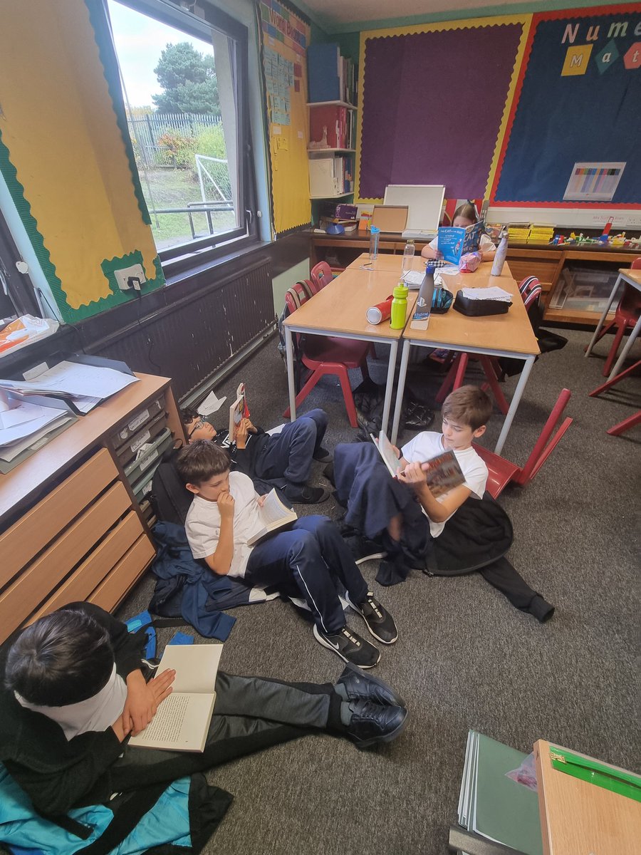 CarmondeanP3's tweet photo. The children loved our first #wowtime today! We could read anything we wanted - just because! π₯° We could also relax in the reading corner, on cushions and some of us even used our chairs to lean on! Marvellous reading P6! π @thebookgangcps @carmondean_ps https://t.co/Ke7tcjkKyX