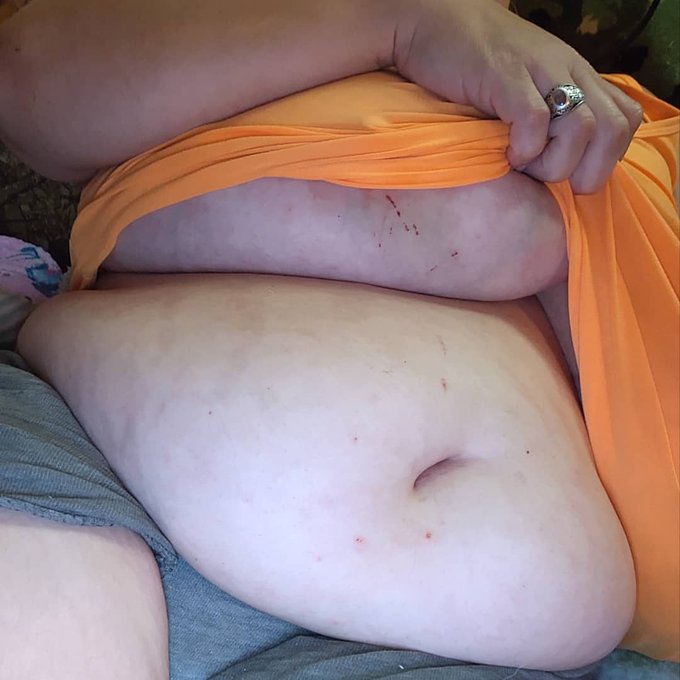 My onlyfans is 15% off till Nov 16 so come check it out https://t.co/Z06HXvH2Hu https://t.co/kSBn4EM<a href="/tag/mvsales"class="tags"><span>#mvsales</span></a>