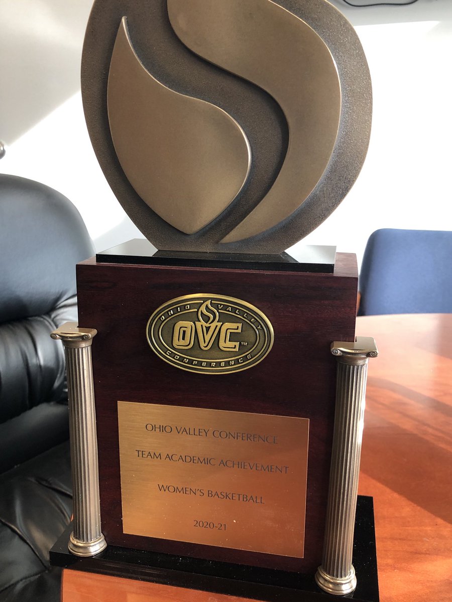 CoachBollant's tweet image. So proud of ⁦@EIUWBB⁩ building a great culture! 3.8 Average GPA. ⁦@EIU_Panthers⁩