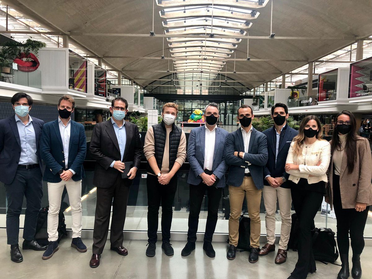 🇫🇷 El equipo de #MarinaDeEmpresas se desplaza hasta #París para conocer en primera persona y aprender de todo lo que está haciendo <a href="/joinstationf/">STATION F</a> por impulsar el #emprendimiento. 🚀

¡A por todas team 👏🏼!
