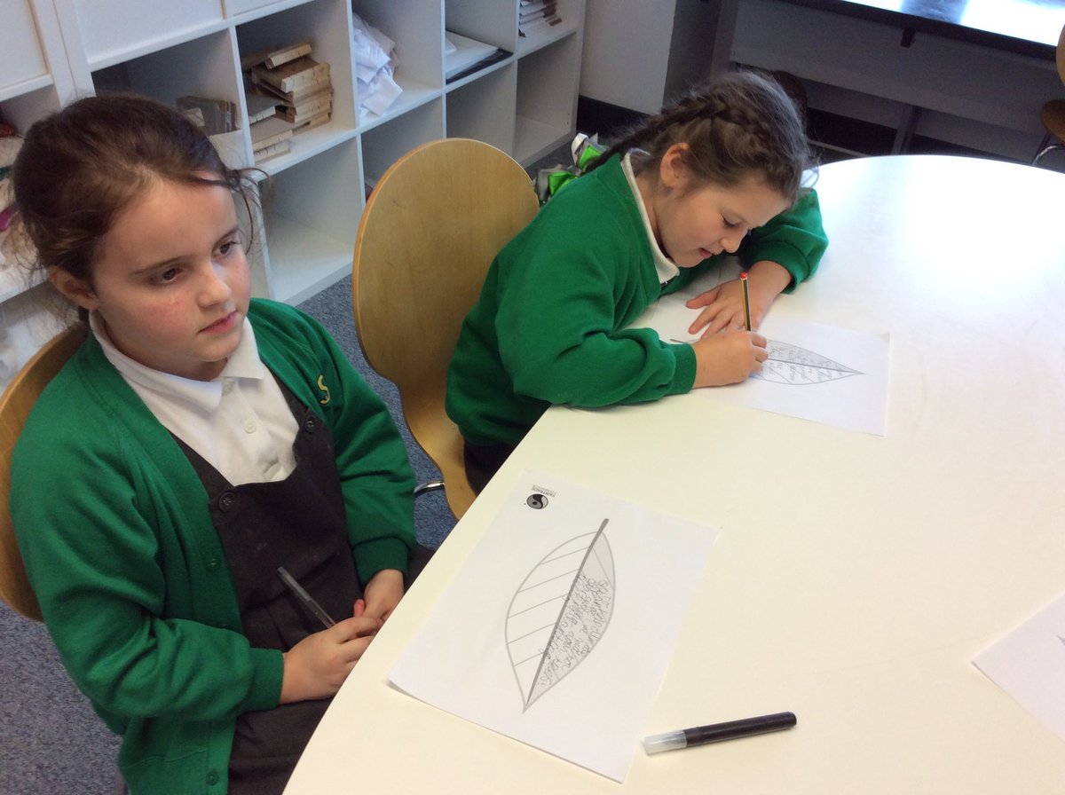 svpprimary's tweet photo. After their @FairtradeUK workshop, Crew 3 are creating leaves to send to the COP26 UN Climate Change Summit as a promise help tackle climate change! #PromiseToThePlanet #XPLearning #COP26 https://t.co/G9T0GqF7Uz