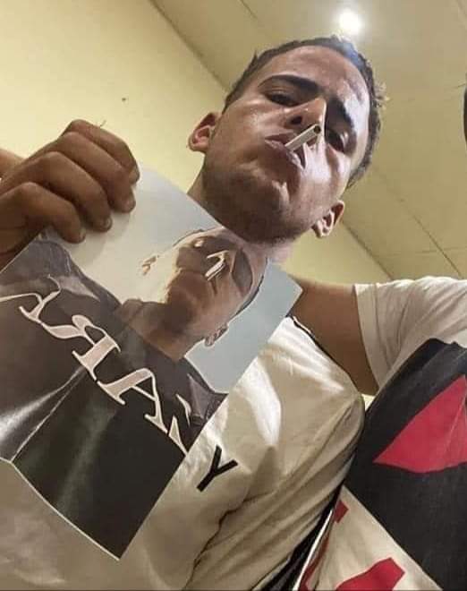 ده انت لو متصور بشهادة التخرج مش هتبقي فخور كده