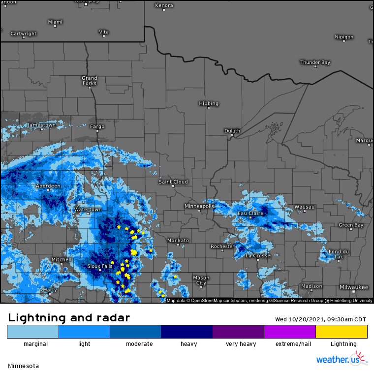 A few stronger, loud storms are moving out of #Iowa and into southern #Minnesota this morning.

Though all are currently below severe limits, there is a risk for severe weather here today. The main risk is the potential for hail.

Stay weather aware!

https://t.co/sYsScc1Yfo
MG https://t.co/mDUWlr665p