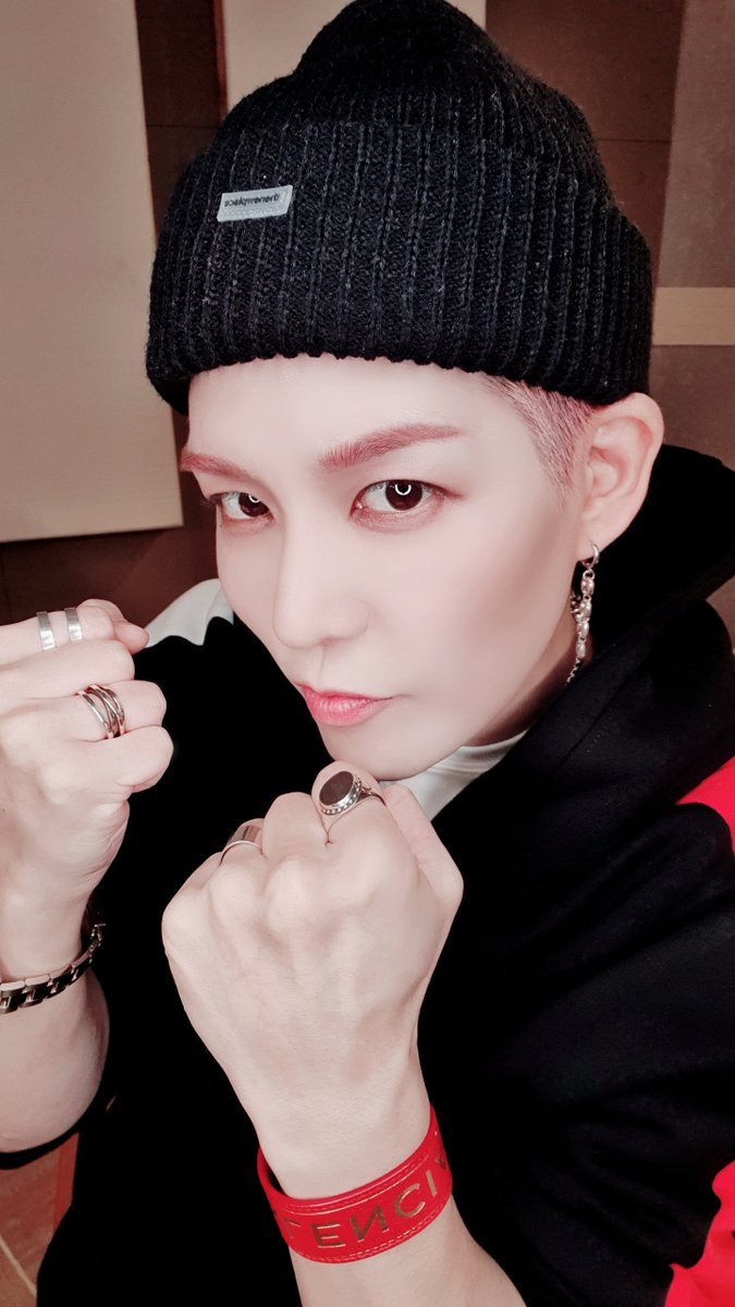 Kang Sung Hoon 강성훈 tweet media