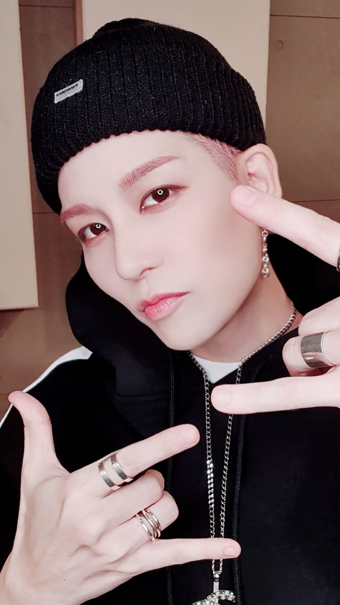 Kang Sung Hoon 강성훈 tweet media