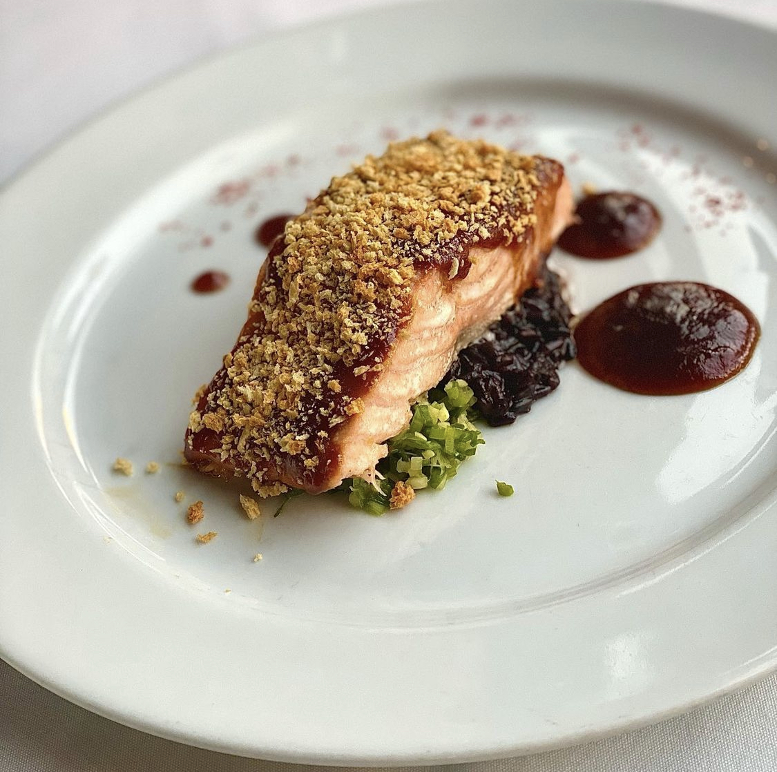 CafeLurcat_MN's tweet photo. Thank you to all who joined us for @mspmag #MNRestaurantWeek!

Dining with us this week? Enjoy savory favorites such as Korean BBQ salmon and apple, cheese, chive salad. https://t.co/mzNroobsUi

📸: @cheffreymn https://t.co/Ylr9rfKUFt