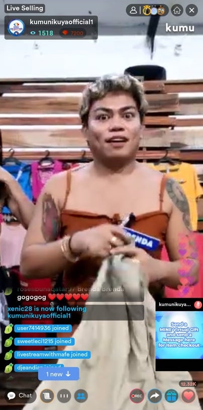 PBBabscbn's tweet photo. Mag-mine na kina Brenda Mage, Alyssa at KD now!
Make sure to follow https://t.co/lKLCzpwl3B para makapili na sa mga items ng mga Celebrity Housemates!
#PBBKumunityWifiTask https://t.co/byT8G8NyT5