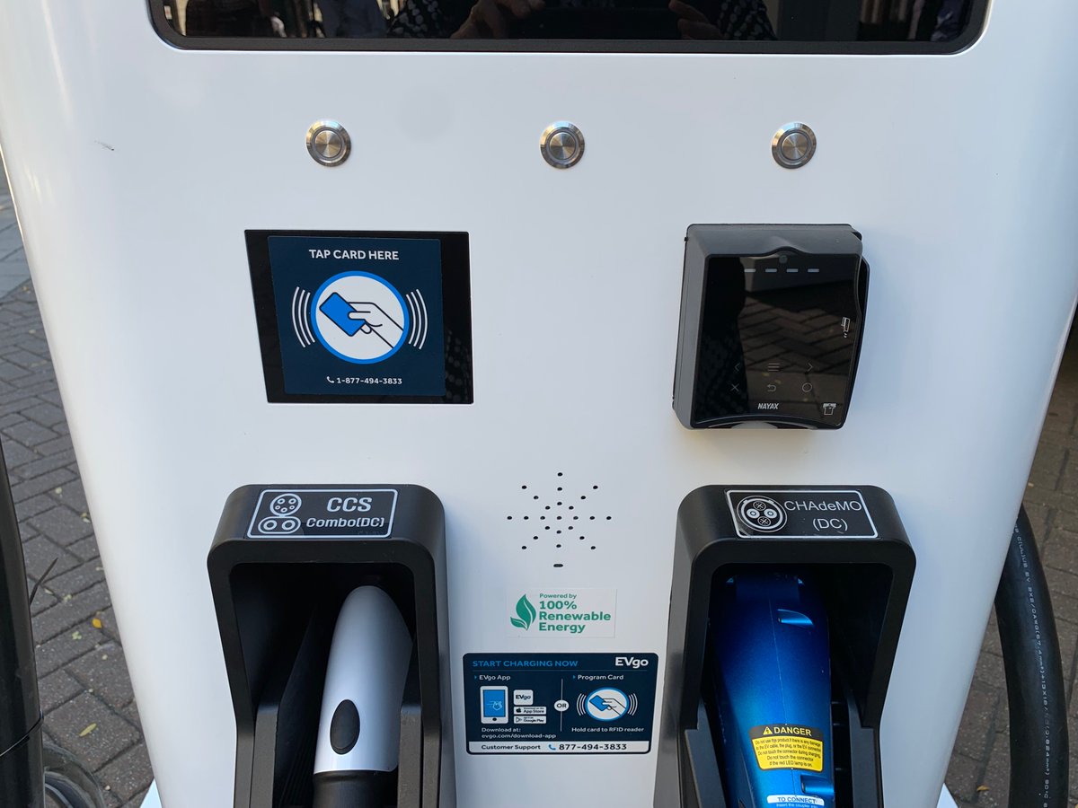 USDOT's tweet image. Imagine a network of 500,000 of chargers 🔋 just like these, available to Americans across the country. We can’t wait to get started building.